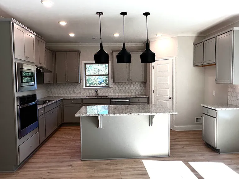 3016 Zodiac Ct — Photo 2