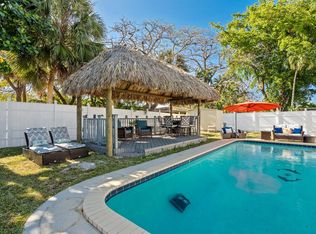 17 NW 45th Ave, Plantation, FL 33317