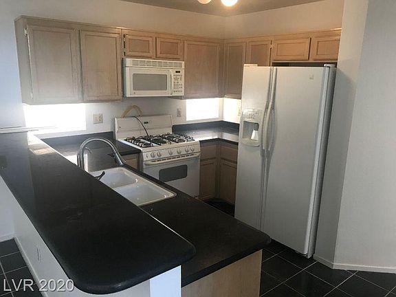4th image of 5378 Silverheart Ave