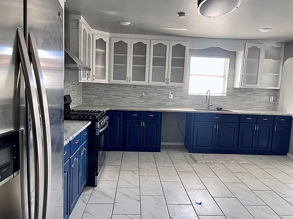 4th image of 14620 Hendrik Dr #A