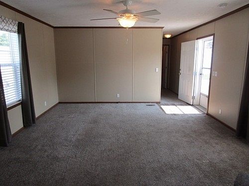 3rd image of 90 Cherryhill Dr