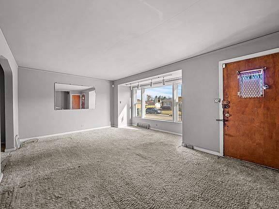 4th image of 10806 S Vernon Ave