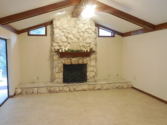 3rd image of 2305 Travis Robert Ave