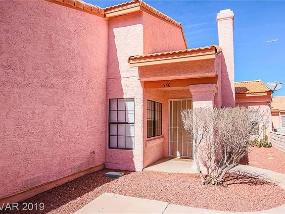 4th image of 560 Cervantes Dr