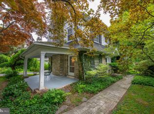 8104 Brookside Rd, Elkins Park, PA 19027