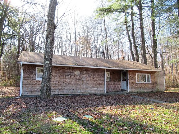 2nd image of 14 Martins Ln