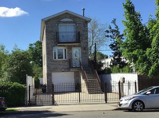 2880 Harding Ave, Bronx, NY 10465