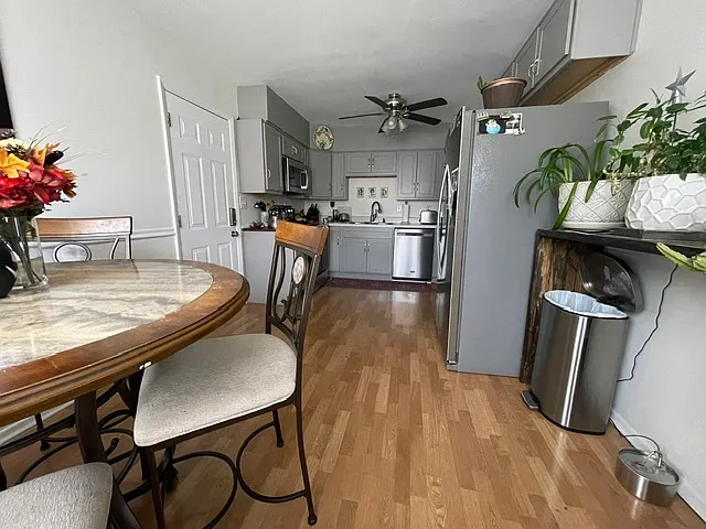 403 Crest Ave — Photo 9