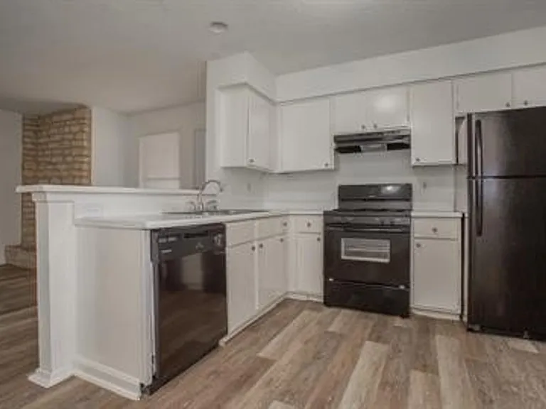 2310 Rachael Court — Photo 10