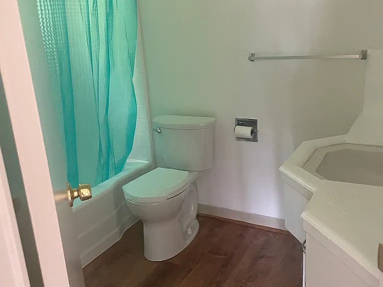 1167 Nelrose Ave #A — Photo 10