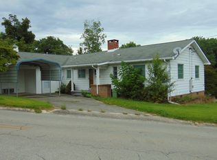 101 Underwood Rd, Oak Ridge, TN 37830