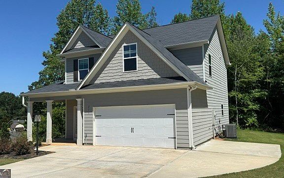 3rd image of 211 Quail Forest Cir #13