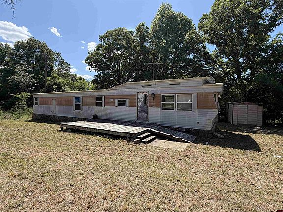 3rd image of 742 County Road 470