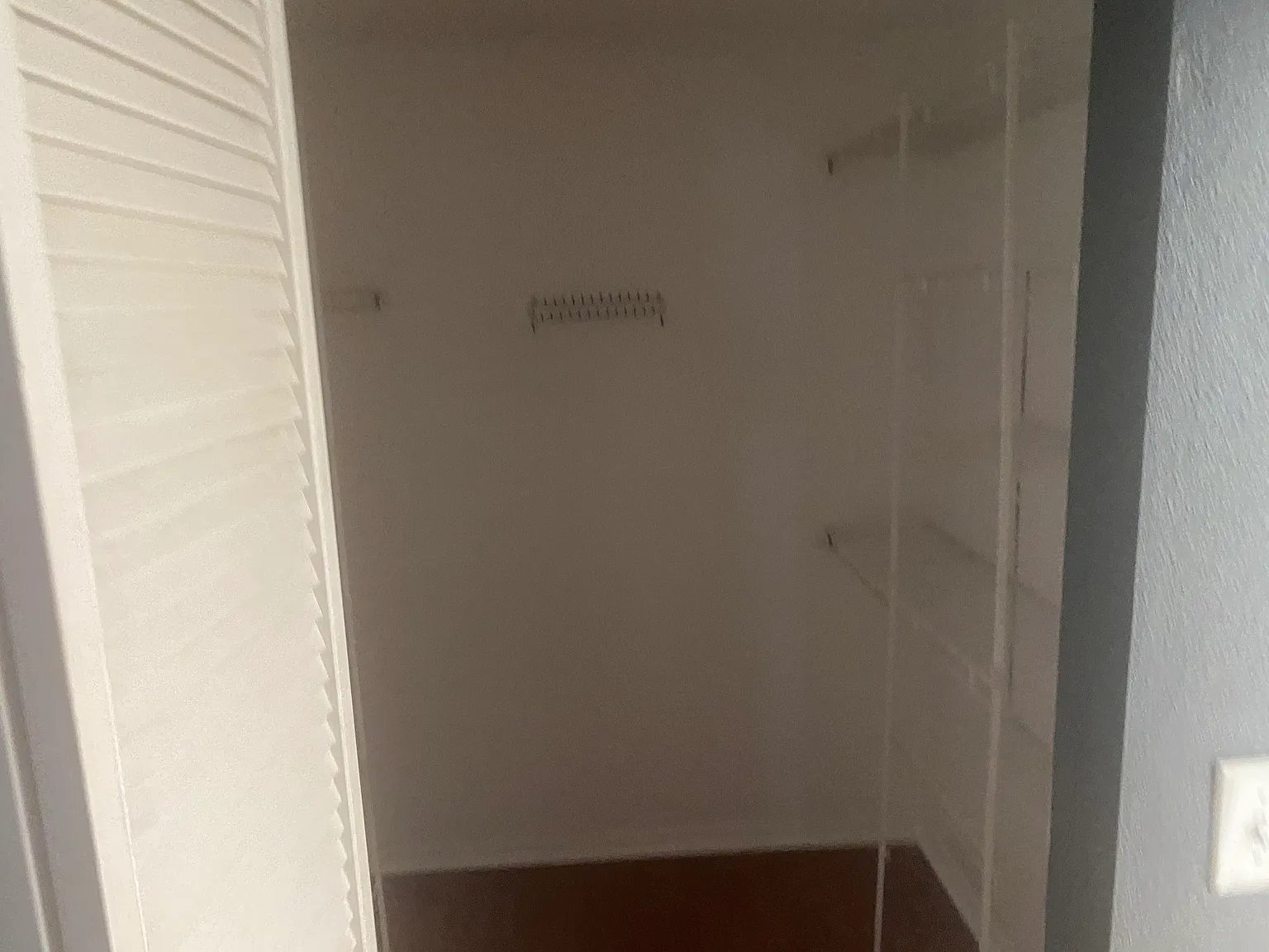 3 bed, 1700 sqft, $2,300 — Photo 3
