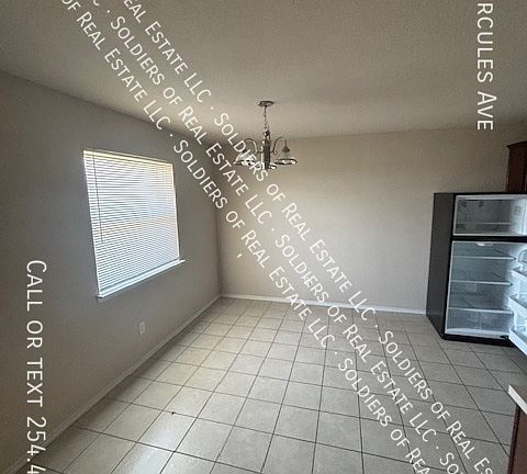 4th image of 5807 Hercules Ave