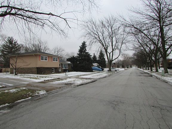 4th image of 508 N Roberts Dr APT 1A