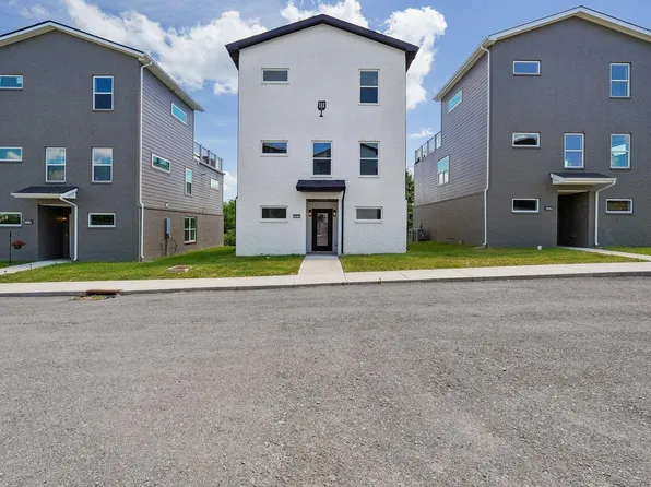 1241 N Avondale Cir, Nashville, TN 37207