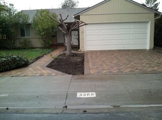 3387 Kipling St, Palo Alto, CA 94306