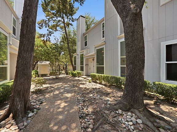 2nd image of 2815 Welborn St APT 101