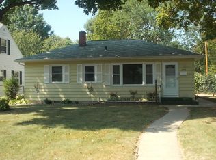 1190 28th St, Marion, IA 52302