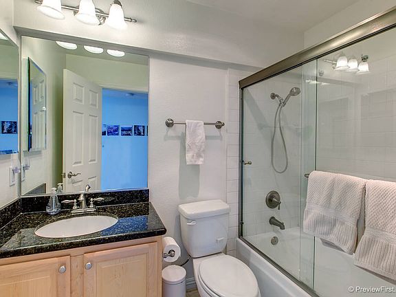 5th image of 3939 Illinois St APT 3D