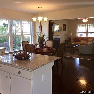 5th image of 13942 Stanley Park Dr