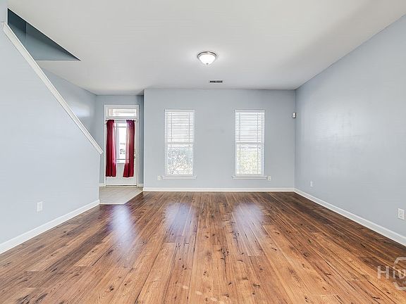 5th image of 7 Rolling Springs