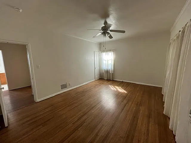 434 S Detroit St — Photo 21