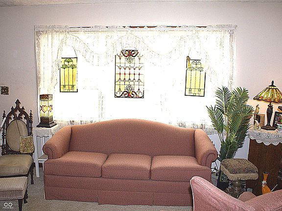 5th image of 14544 Lynn Ave
