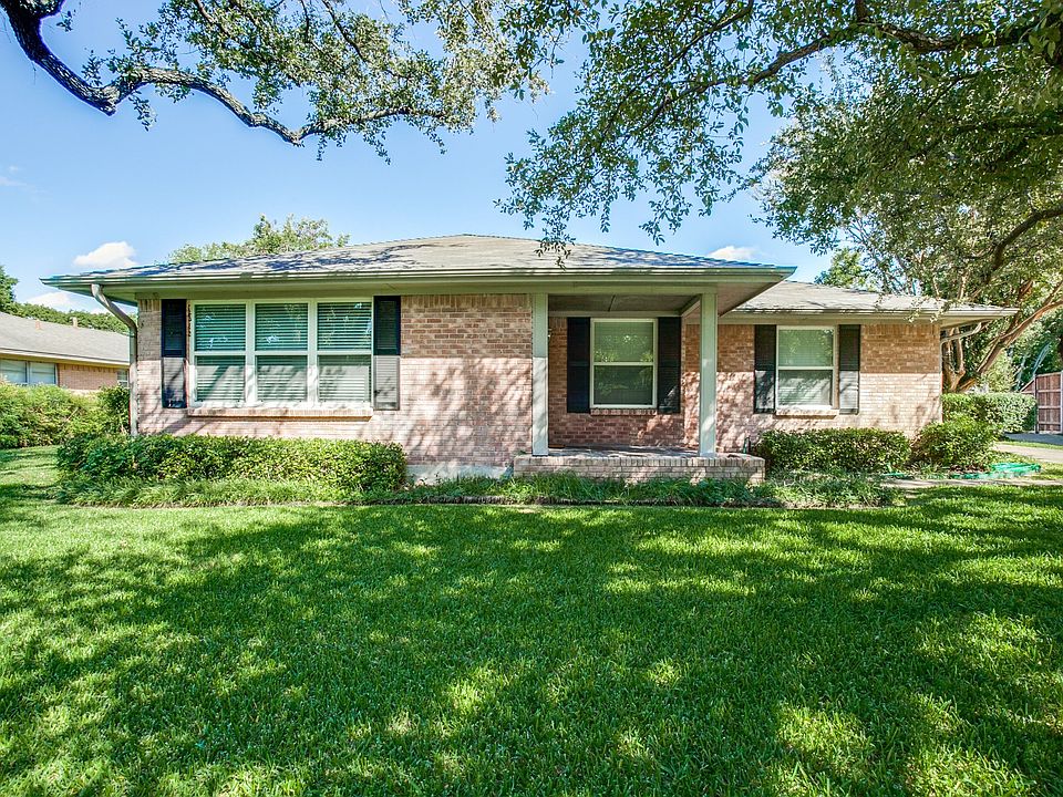 3515-ainsworth-dr-dallas-tx-1-High-Res-3.jpg