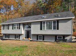 34 Deer Run Ln, Gilford, NH 03249