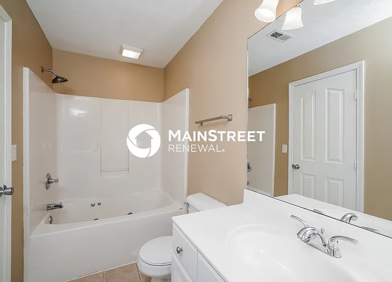11400 Catalpa View Ct — Photo 9