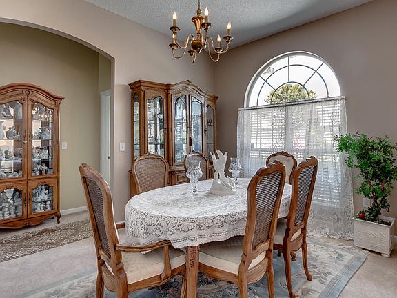 4th image of 3607 Nipa Dr