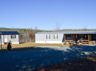 737 Happy Ln, Chatham, VA 24531