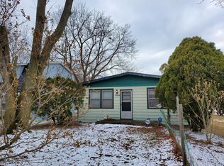 1224 Summer St, Benton Harbor, MI 49022