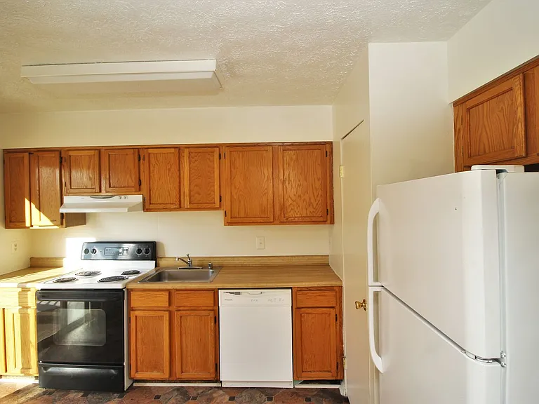 72 Stone Park Pl — Photo 8