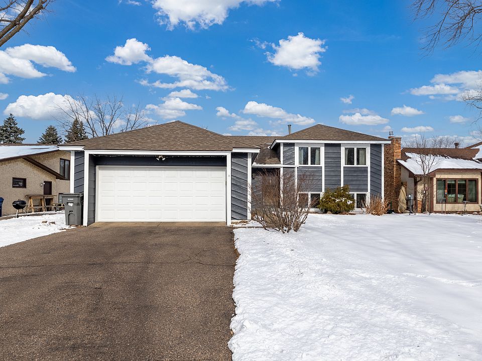1st image of 1165 Borealis Ln NE
