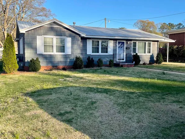 726 Alicia Ave, Talladega, AL 35160