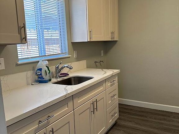 3rd image of 7400 25th Ave APT A