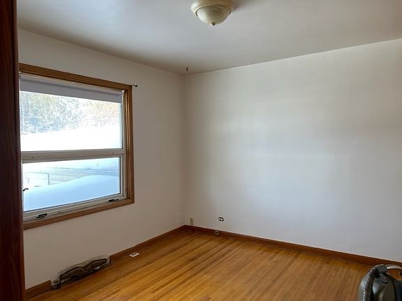 5th image of 5118 56th Ave #5118