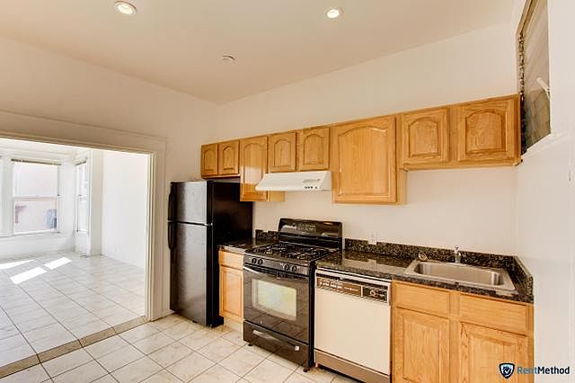 1st image of 21 Scotland St