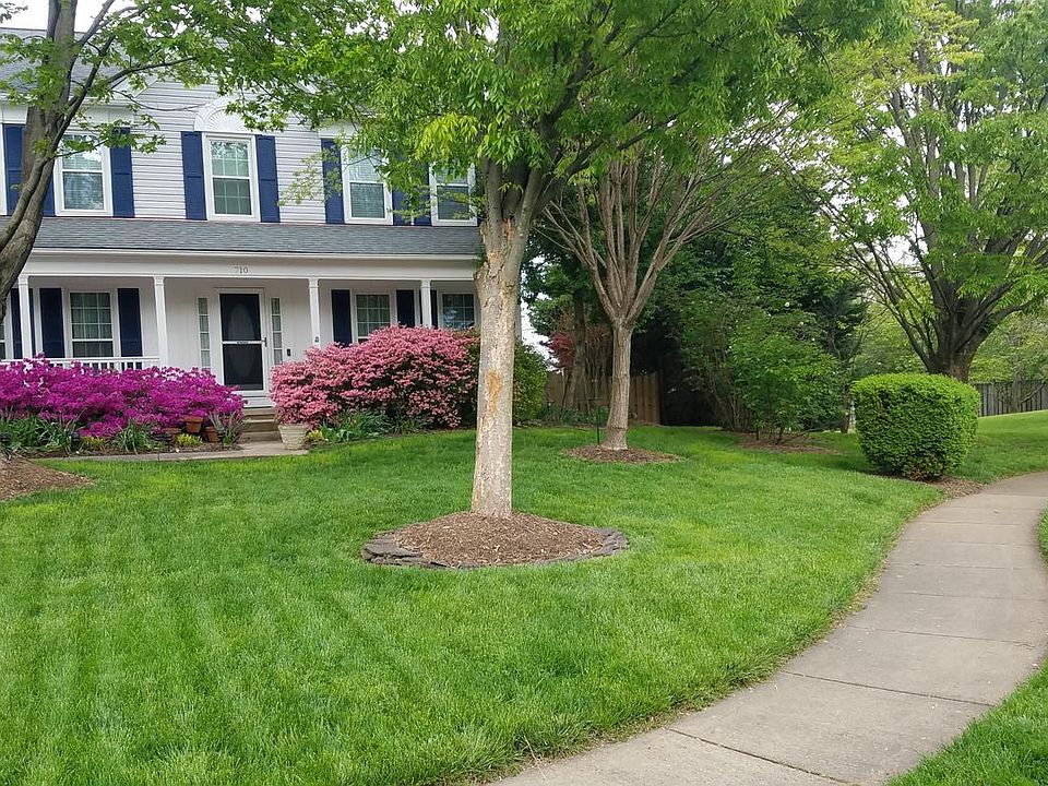 1st image of 710 Clairmont Ct NE
