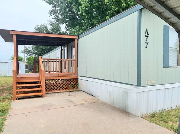 2320 E Macarthur Rd Lot A77, Wichita, KS 67216