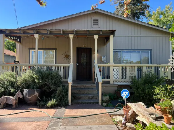 2057 Brown Street, Napa, CA 94559