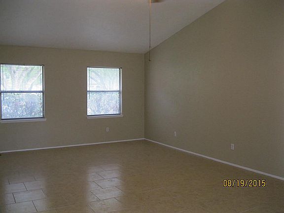 4th image of 507 Jeff Davis Dr