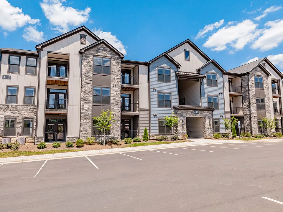 Evolve at Parkway Apartment Homes