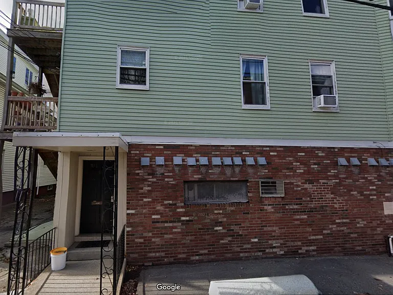 Calvin St — Photo 8