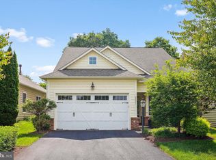 20451 Crescent Pointe Pl, Ashburn, VA 20147