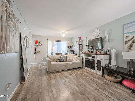 2nd image of 5106 N 17TH Avenue #17