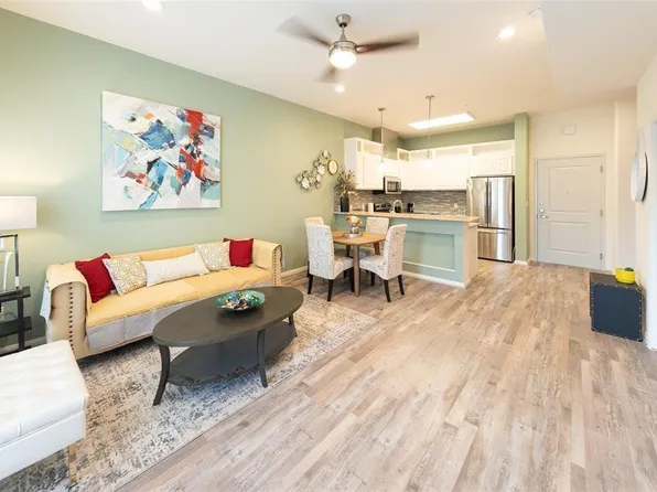 1207 Grand West Blvd #1I, Katy, TX 77449